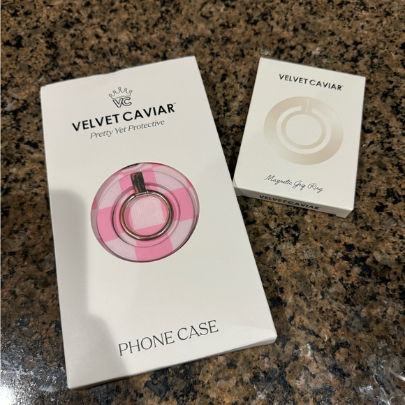Velvet Cavier phone case with magnetic with magsafe grip ring for iPhone 15pro - Picture 7 of 9